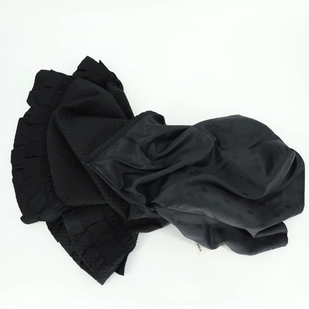 Max Studio Leon‎ Max Limited Edition Textured Ruffle Hem Skirt Size 4 Lined $458
